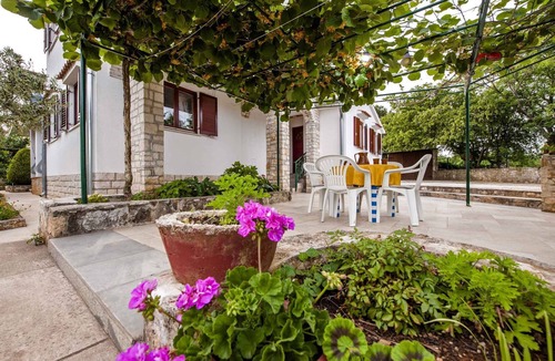 Rovinj Apartment | Holiday apartment with 6 sqm terrace