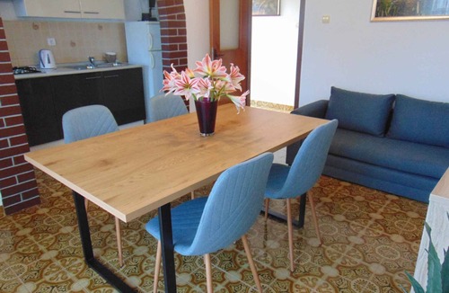 Rovinj Apartment | Holiday apartment with air conditioning, Internet and Grill
