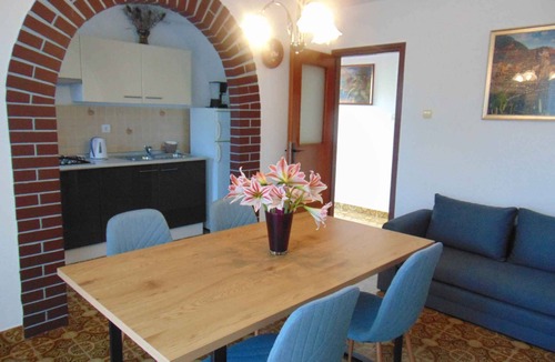 Rovinj Apartment | Holiday apartment with air conditioning, Internet and Grill