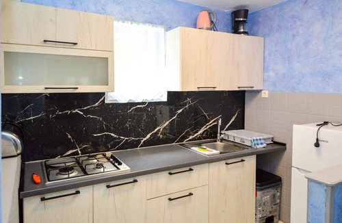 Pula Apartment | Holiday apartment with air conditioning and near the sea