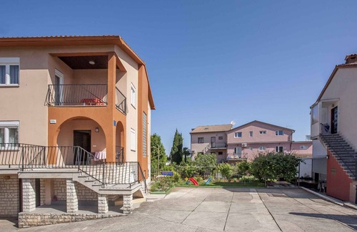 Rovinj Apartment | Holiday apartment with balcony and air conditioning