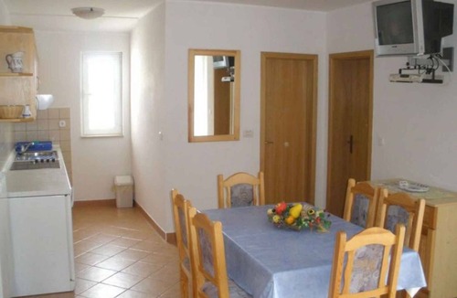 Brulo Apartment | Holiday apartment with balcony