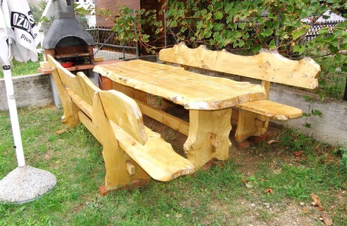 Baska Apartment | Holiday apartment with balcony