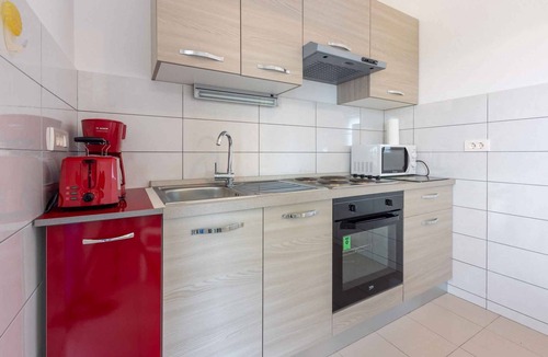 Klanfari Apartment | Holiday apartment with barbecue use and parking