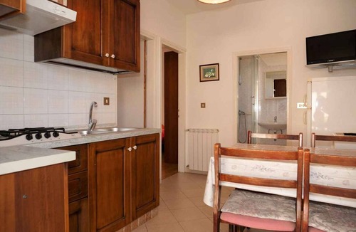 Krizine Apartment | Holiday apartment with air conditioning and sea view