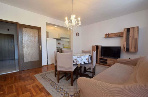 Bogovici Apartment | Holiday apartment with balcony