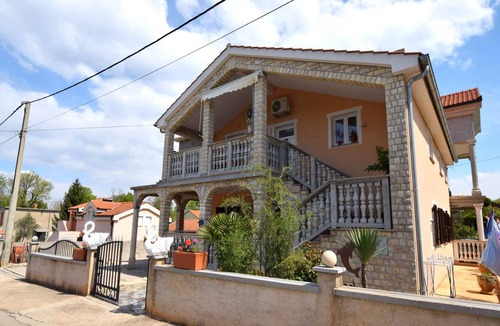 Milovcici Apartment | Holiday apartment with internet access