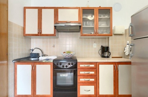 Valdebek Apartment | Holiday apartment with private balcony for 3 people