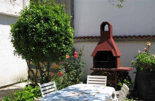 Kampor Apartment | Holiday apartment with terrace and air conditioning