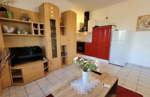 Milovcici Apartment | Holiday flat with balcony