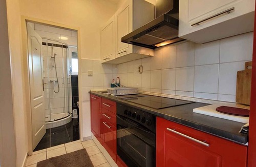 Milovcici Apartment | Holiday flat with balcony