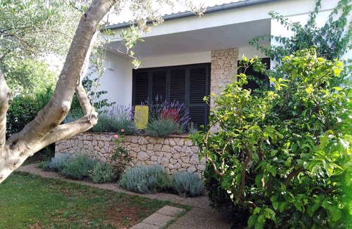 Turanj House | Holiday home 150 m from the
