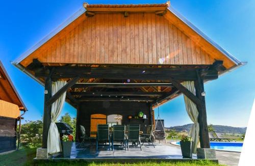 Gornja Stubica House | Holiday Home BIBA With Heated Outdoor Pool