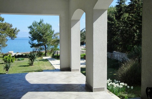 Susica House | Holiday home Božica, (15516), Ugljan, hr
