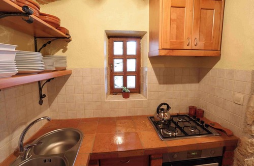 Srednje Grcevje House | Holiday home by the vineyard, rustic, with fireplace