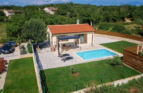 Tinjan House | Holiday home Casa Vita with private swimming pool