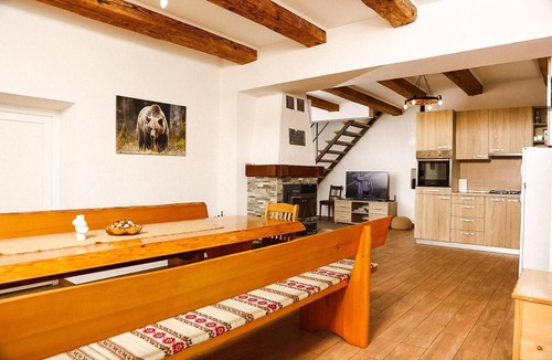 Lukovdol House | Holiday Home 'House Lukovdol' with Private Terrace, Private Garden and Wi-Fi