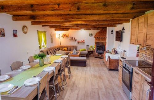 Tounj House | Holiday Home Ico