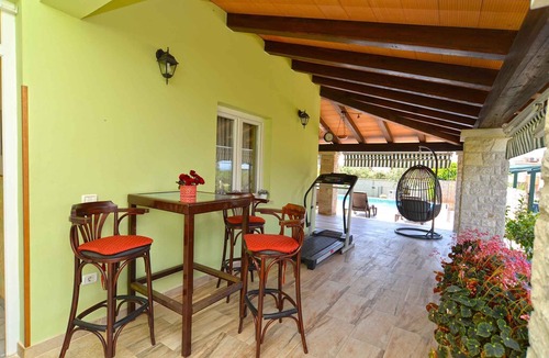 Galizana House | Holiday home in a quiet location with an outdoor pool