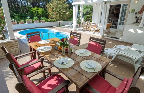 Molat House | Holiday Home in Molat with Pool