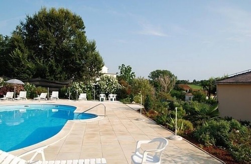 Savudrija House | Holiday Home in Savudrija with Terrace, Air condition, WIFI, Washing machine (123-11)
