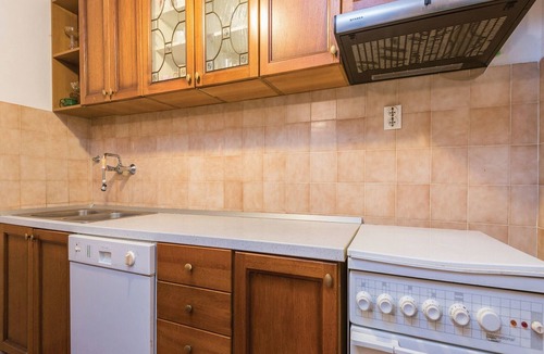 Orebic House | Holiday Home Jadranka - Three Bedroom Holiday Home with Terrace and Sea View