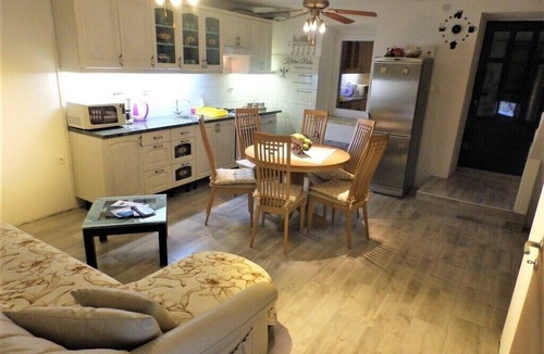 Maslinica House | Holiday home Jasna, (15165), Maslinica, hr