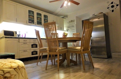 Maslinica House | Holiday home Jasna, (15165), Maslinica, hr