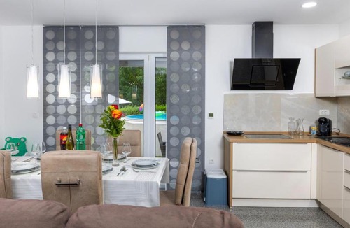 Viskovo Villa | Holiday home Luna pool Kastav by Villas Guide