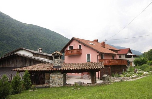 Kamno House | Holiday home Maharac with 3 apartments till 15 persons
