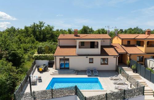 Zbandaj House | Holiday Home Mlačić