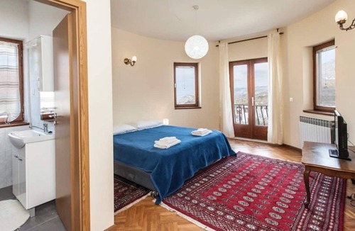 Srinjine Villa | HOLIDAY HOME NADA, Split - Srinjine