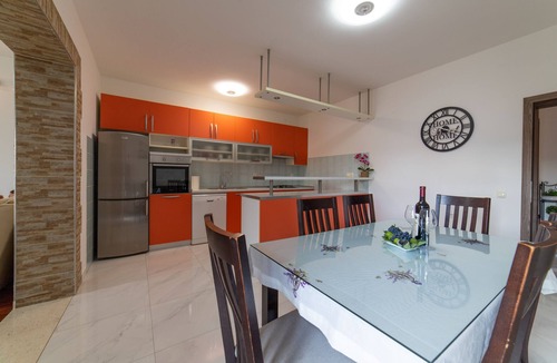 Trolokve House | Holiday Home Nany