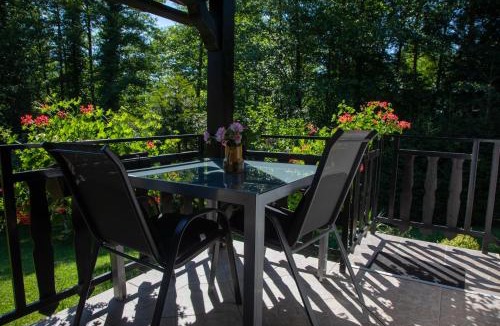 Turke House | Holiday Home Raušel