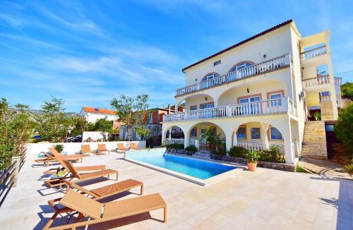 Klenovica House | Holiday Home Stana by Interhome