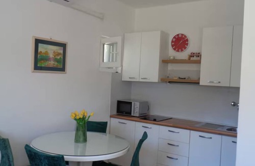 Grebastica House | Holiday Home Sunny Retreat