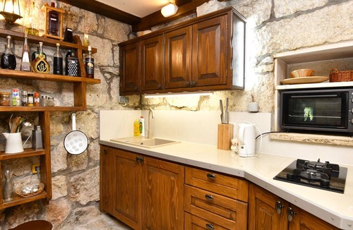 Bast Villa | Holiday Home Volat -Baška Voda by Villas Guide