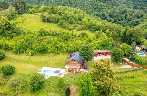 Jastrebarsko House | Holiday Home Wellspring