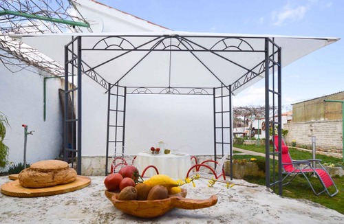 Manjadvorci House | Holiday home with air conditioning