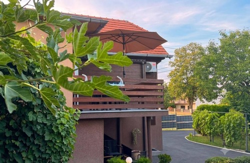 Draganic House | Holiday home with jacuzzi in nature between Karlovac and Zagreb