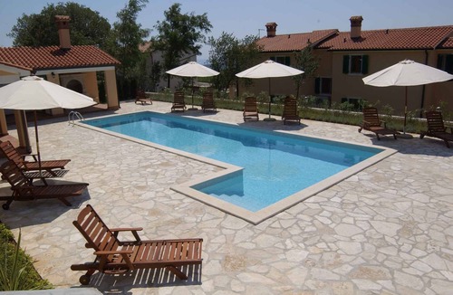 Stanisovi House | Holiday home with outdoor pool