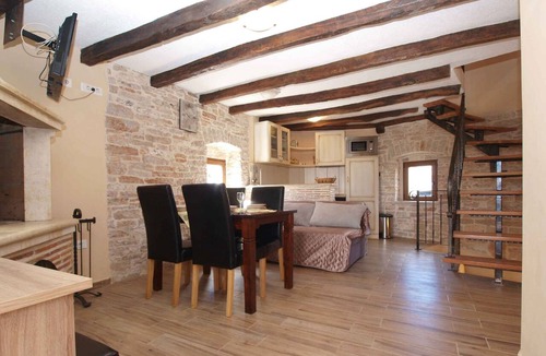 Katun Lindarski House | Holiday home with swimming pool and barbecue