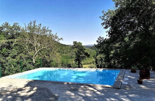 Kotli House | Holiday home with terrace and barbecue