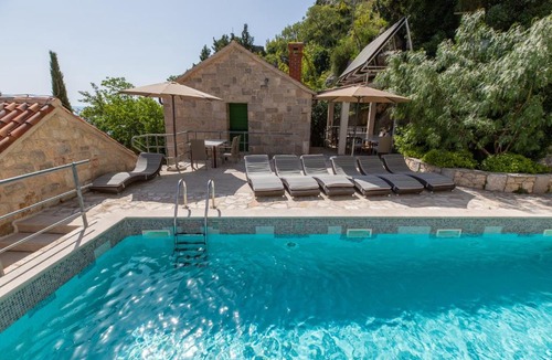 Borak Apartment | Holiday Homes Baučić