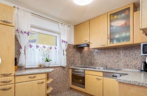 Kastel House | Holiday house Buje for 1 - 10 persons with 6 bedrooms - Holiday house