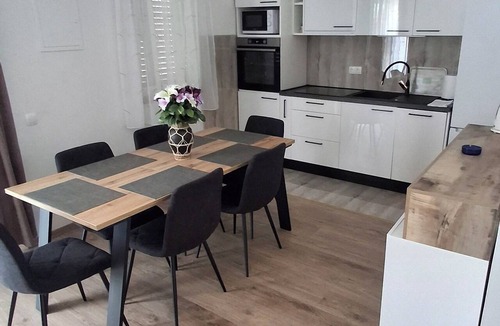 Podumci House | Holiday house Dinko, Sučići 4, Mirlović Zagora