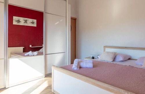Dicmo House | Holiday house Dicmo for 1 - 9 persons with 4 bedrooms - Holiday house