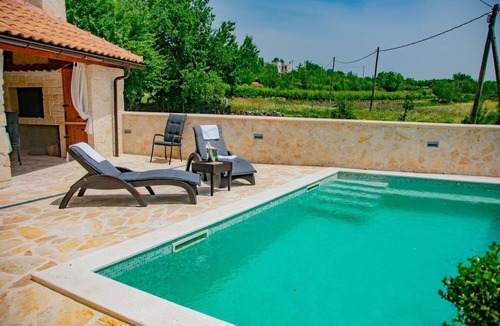 Drnis House | Holiday house Drnis for 1 - 5 persons with 2 bedrooms - Holiday house
