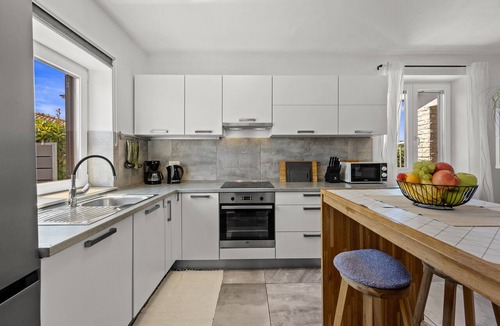 Marcana Villa | Holiday House Gortan for 7 people near Pula with children playground and heated pool