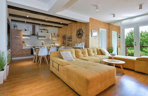 Veliko Trgovisce House | Holiday house Sunny Hill by Interhome